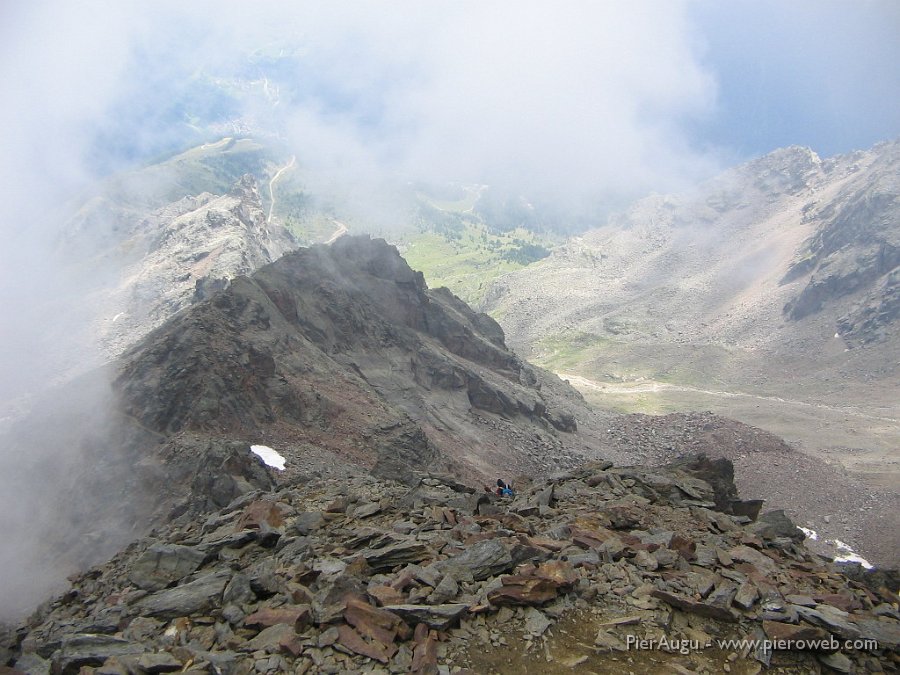 20  sempre in mezzo alle rocce.JPG - 19  Sempre in mezzo alle rocce